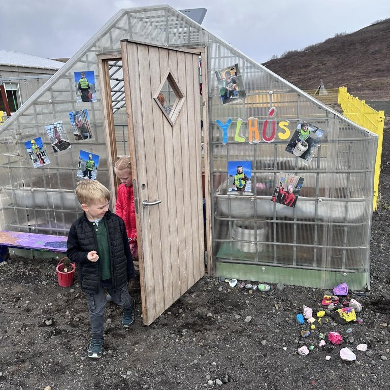 441542976_854639106502584_1245781525997086264_n