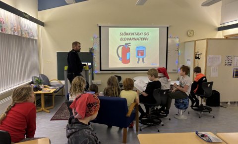 Heimsókn frá slökkviliðsstjóra